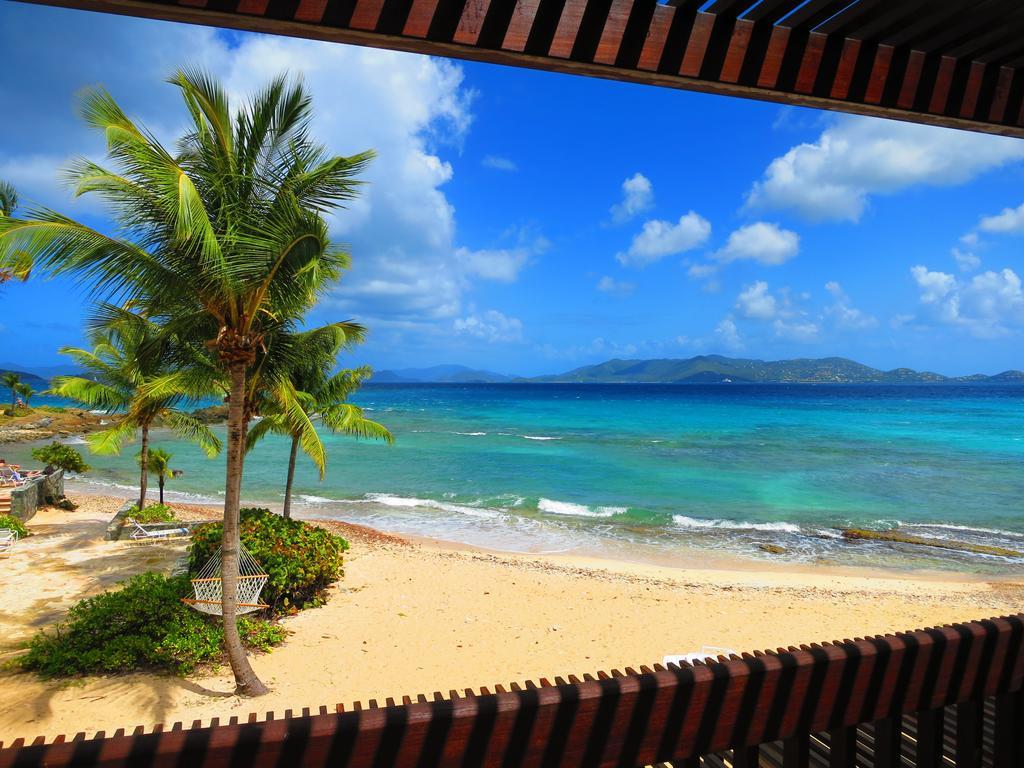 Luxury Beachfront King Suite On Sapphire Beach II East End  Room photo